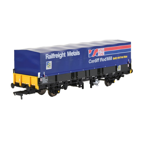 EFE Rail E87046 OO Gauge BR SEA Wagon BR Railfreight Metals Sector with Hood (Revised)