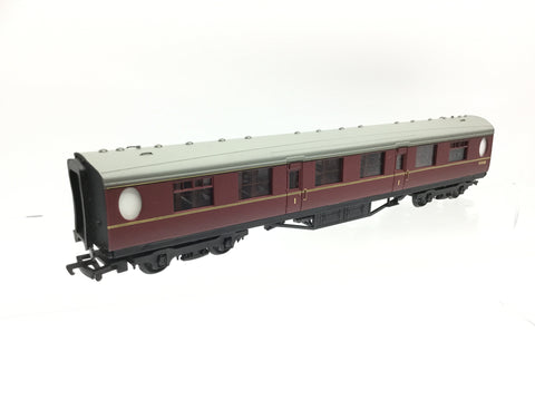 Bachmann 34-476 OO Gauge BR Maroon Thompson 1st Coach E1322E