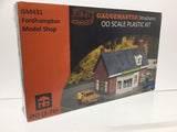 Gaugemaster GM431 OO Gauge Fordhampton Model Shop Kit