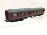 Hornby R483 OO Gauge BR Maroon Gresley Composite Coach E11002E