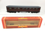 Hornby R483 OO Gauge BR Maroon Gresley Composite Coach E11002E