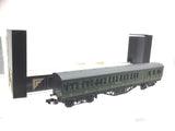 Graham Farish NR61S N Gauge SR Green Suburban Coach 2637