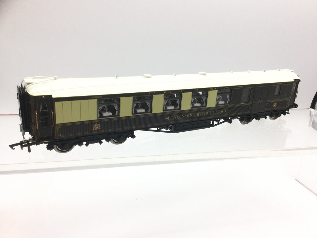 Hornby R165 Hornby R4150 OO Gauge Pullman Brake Coach Car No 65