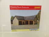 Hornby R9849 OO Gauge Skaledale Country Farm Outhouse