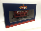 Bachmann 37-511 OO Gauge 24T Ore Hopper 'Stanton' Red