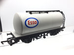 Hornby R6481 OO Gauge TTA Tank Wagon Esso 7832