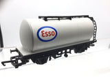 Hornby R6481 OO Gauge TTA Tank Wagon Esso 7832