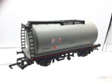 Hornby R6043 OO Gauge TTA Tank Wagon BRT 57650