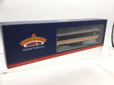 Bachmann 39-702DC OO Gauge BR MK2F BSO Brake Second Open Coach BR InterCity (Swallow)
