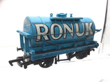 Mainline 37410 OO Gauge Tank Wagon Ronuk