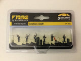 Graham Farish 379-303 N Gauge Station Staff Figures