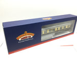 Bachmann 39-580 OO Gauge BR Choc/Cream Auto-Trailer