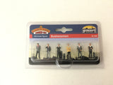 Bachmann 36-040 OO Gauge Businessmen Figures