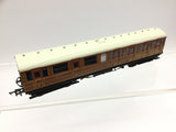 Hornby R4517 OO Gauge LNER Gresley Suburban Comp Coach 32456
