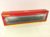 Hornby R4768 OO Gauge SR Maunsell Corridor Brake 3rd Class Coach 3778 Set 243
