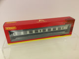 Hornby R4772 OO Gauge BR Blue/Grey Mk1 Corr 2nd Coach W25908