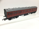 Dapol E40(?) OO Gauge BR Red Non-Corr Composite Coach M16456M