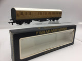 Graham Farish 10612 OO Gauge Suburban Brake LNER 34789