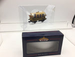 Bachmann 33-500Z OO Gauge 14t Tank Wagon Esso Buff 1634