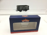 Bachmann 37-163 OO Gauge 8 Plank Wagon William Harrison