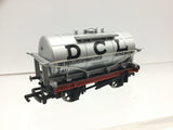 Bachmann 33-507 OO Gauge 14t Tank Wagon DCL