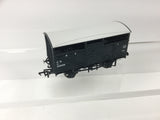 Bachmann 37-711B OO Gauge GWR Cattle Wagon 106909