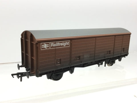 Bachmann 38-145 OO Gauge Brown VDA Wagon 200696 (Weathered)
