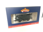Bachmann 37-711D OO Gauge 8T Cattle Wagon GWR Grey