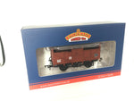 Bachmann 37-712D OO Gauge 8T Cattle Wagon BR Bauxite (Late)