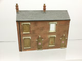 Bachmann 44-255 OO Gauge Low Relief Derelict Houses