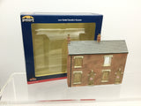 Bachmann 44-255 OO Gauge Low Relief Derelict Houses
