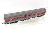 Triang R440 OO Gauge Transcontinental Passenger Coach 70831