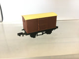 Graham Farish NR10 N Gauge Single Vent Van Brown