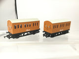 Hornby R9293 OO Gauge Thomas and Friends Annie & Clarabel