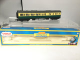 Hornby R121 OO Gauge Thomas and Friends Gordon Brake Coach (L1)