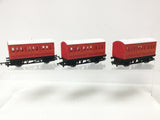 Hornby OO Gauge Red 4 Wheel Coach x3