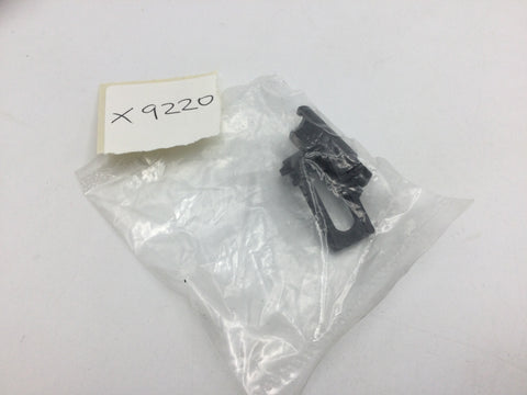 Hornby X9220 OO Gauge Q1 Class Motor Retainers
