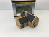 Graham Farish 376-755 N Gauge Village School 'Cadeby'