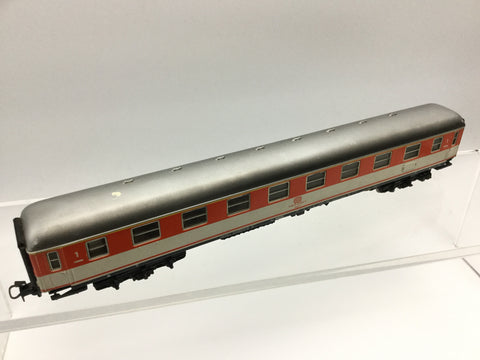 Marklin 4091 HO Gauge DB 1st Class Coach