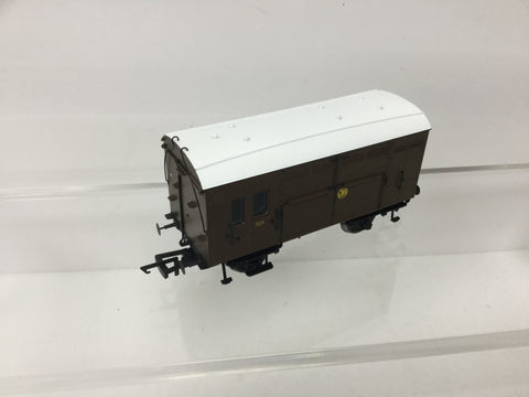 Hornby R6507 OO Gauge GWR Horse Box 709