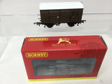 Hornby R6507 OO Gauge GWR Horse Box 709