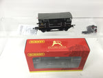 Hornby R6432 OO Gauge BR Black Shark Brake Van DB993789