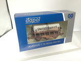 Dapol 4F-031-002 OO Gauge 6 Wheel Milk Tank Wagon SR United Dairy Weathered