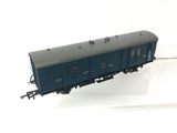Hornby R4467 OO Gauge BR Blue Maunsell Van S751