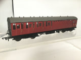 Hornby R4522A OO Gauge BR Maroon Gresley Suburban Brake 3rd Coach E86156E