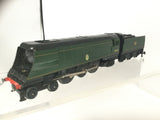 Triang R356 OO Gauge BR Green B of B 34051 Winston Churchill