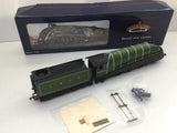 Bachmann 31-956 OO Gauge LNER Green Class A4 4482 Golden Eagle