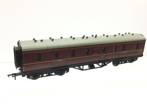 Bachmann 34-325B OO Gauge BR Maroon 50' Parcels Van M31248M