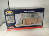 Bachmann 44-010 OO Gauge Scenecraft ARP Signal Box