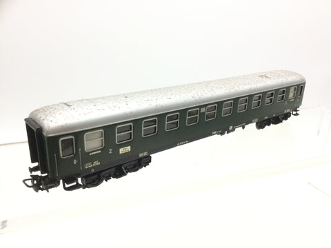 Marklin 4033 HO Gauge OBB 2nd Class Coach